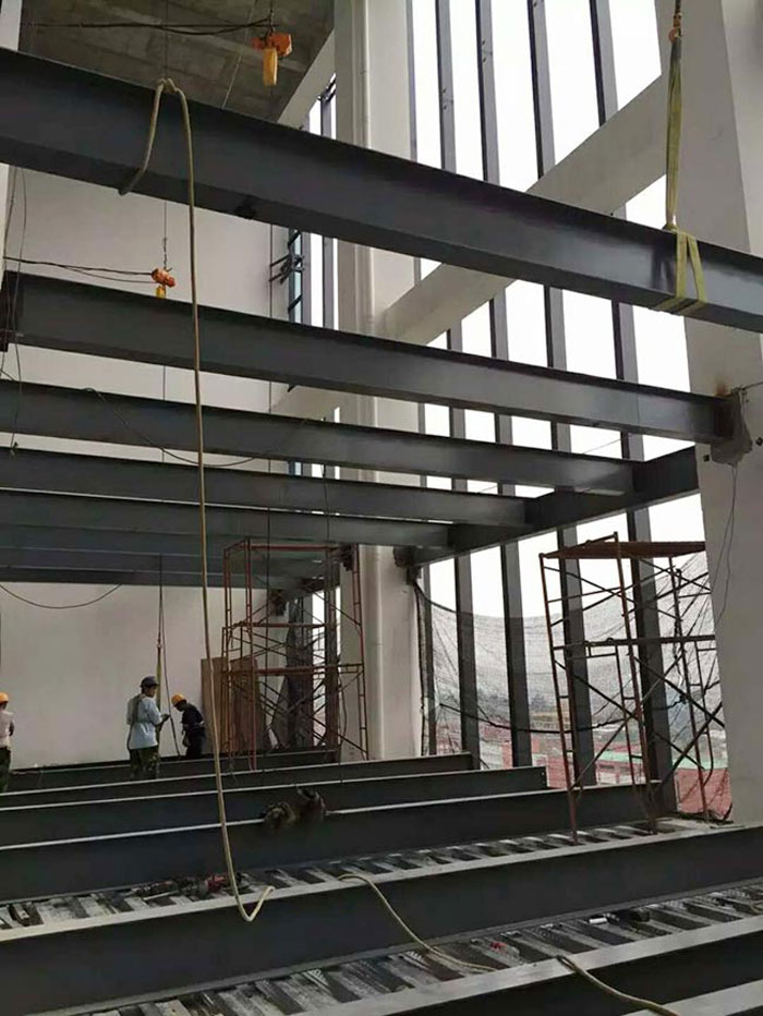 廠房鋼結(jié)構(gòu)夾層搭建施工圖片