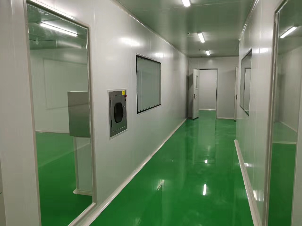電子廠潔凈車間裝修效果圖